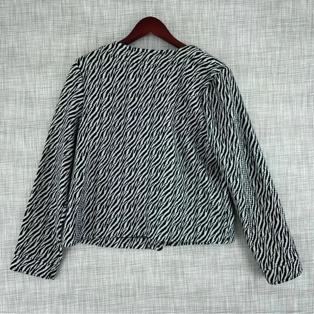 Charter Club Womens Size L button up jacket zebra print 1922